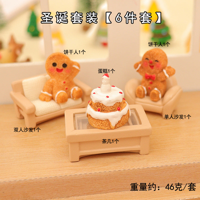 Dollhouse Doll House Snowman Christmas Tree Ginger Biscuit Man Decoration Scene Ornaments Model Christmas Wreath