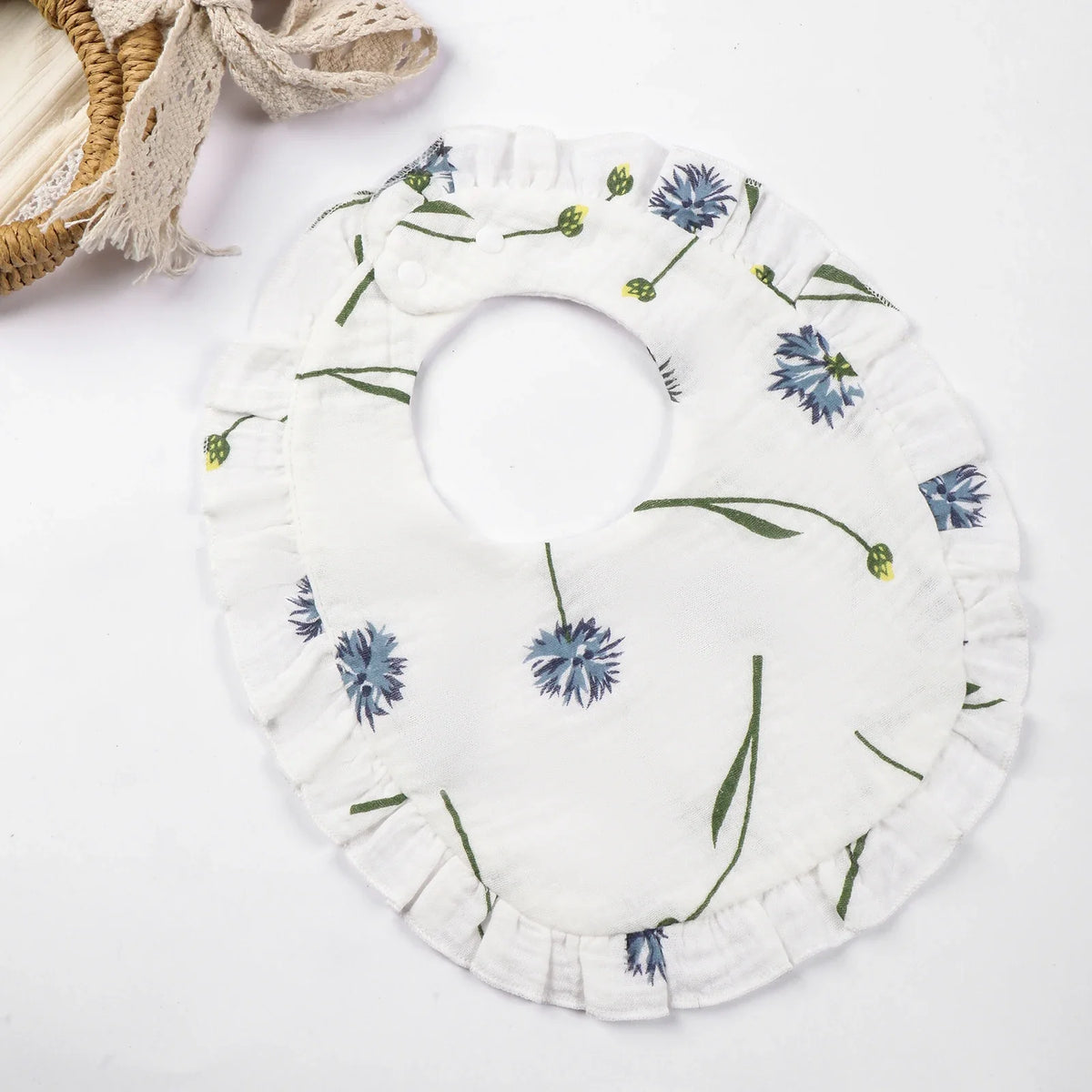 Baby Saliva Towel Infants Feeding Drool Bib lace Floral Soft Cotton Burp Cloth for Newborn Breathable Kids Bibs with Ruffle