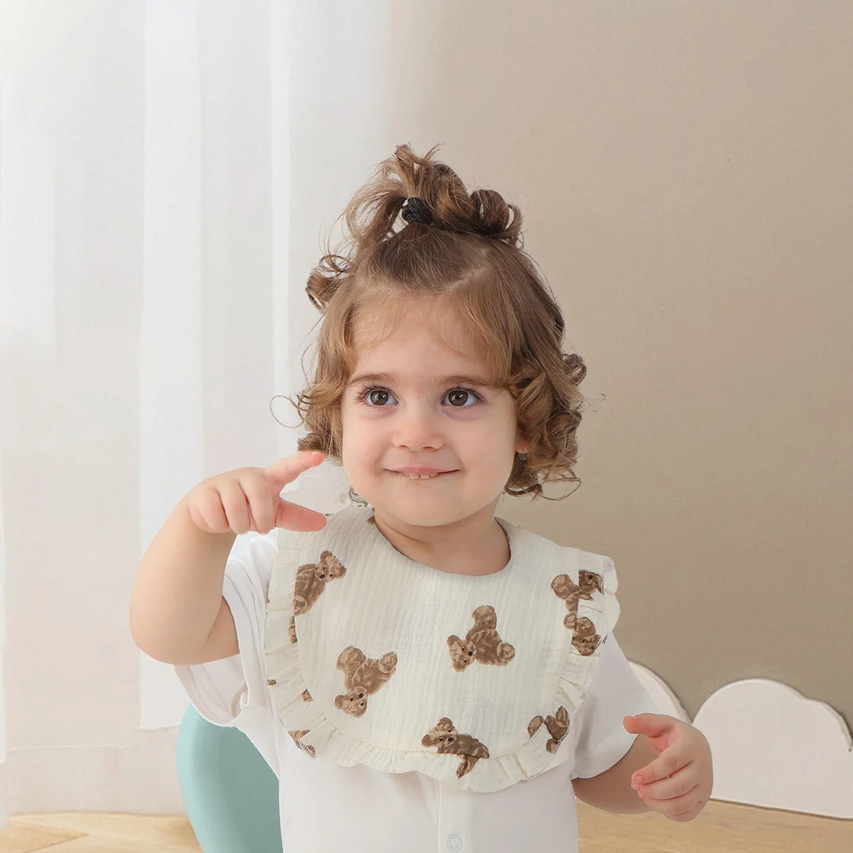 Baby Saliva Towel Infants Feeding Drool Bib lace Floral Soft Cotton Burp Cloth for Newborn Breathable Kids Bibs with Ruffle
