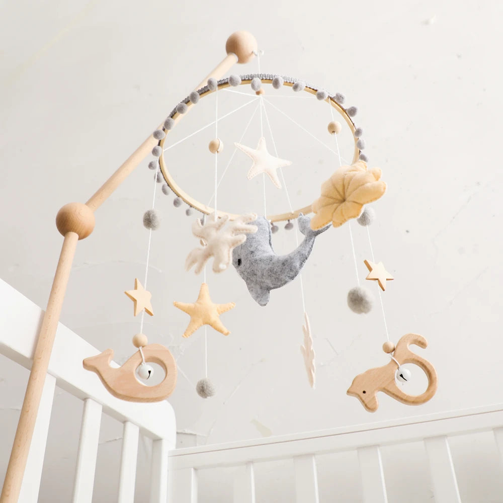 Blue Whale Baby Crib Mobile Newborn First Toy Non Woven Fabric Bamboo Ring Shape Cognition Auditory Development Nursery Decor