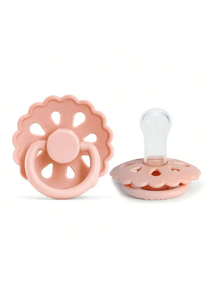1PCS Portable Baby Pacifier BPA Free Soother Silicone Luminous Pacifier Multi-pattern Design for Boys Girls Durable