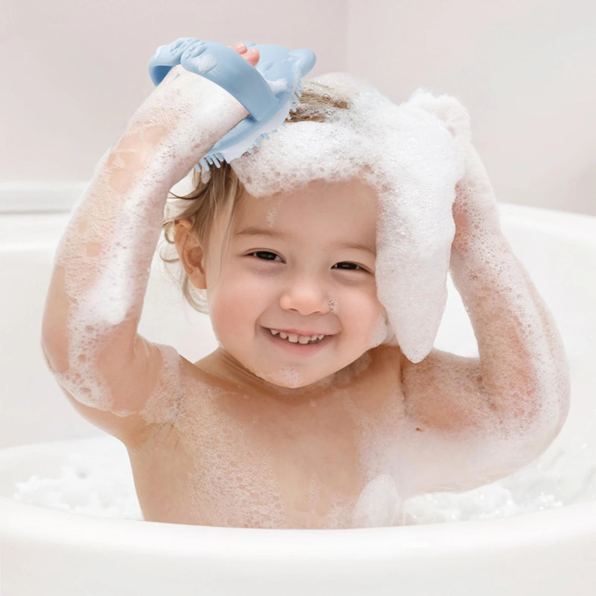 Baby Hair Brush Soft Hair Scalp Massager For Kids Gentle Bathing Shower Head Scrubber Cute Bear Design