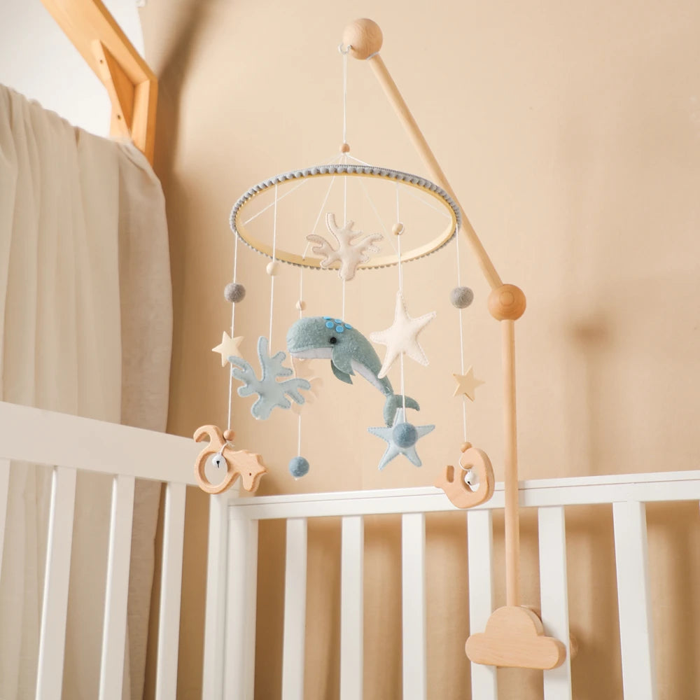 Blue Whale Baby Crib Mobile Newborn First Toy Non Woven Fabric Bamboo Ring Shape Cognition Auditory Development Nursery Decor