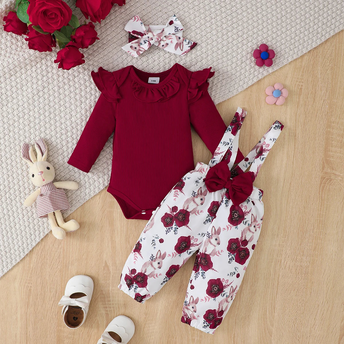 0-18Months Baby Girl Clothes Set Red Color Long Sleevs Bodysuit + Flower Strap Pants 2PCS Infant Girl New Years Clothing Suit
