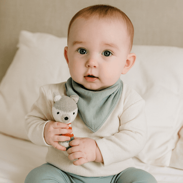 mini rattle | finley the fox