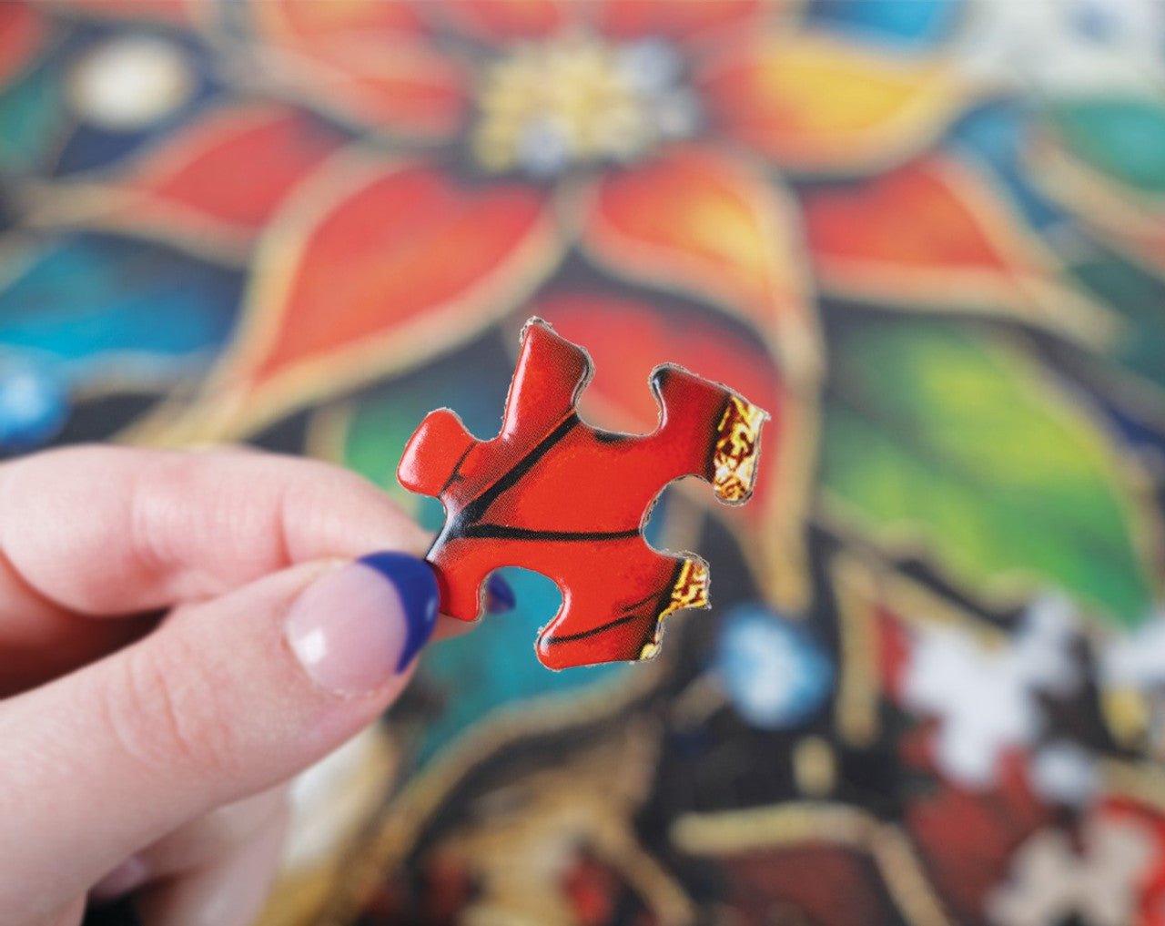 Glazing Poinsettias 1000 Piece Jigsaw Puzzle | Springbok Puzzles